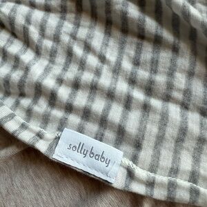 Solly Baby Gray and White Striped Wrap